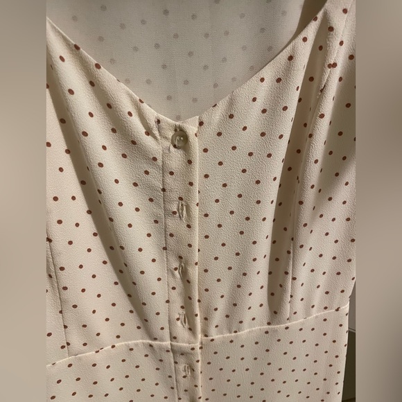 Puff sleeve midi dress in cream and brown polka dots - Picture 5 of 8